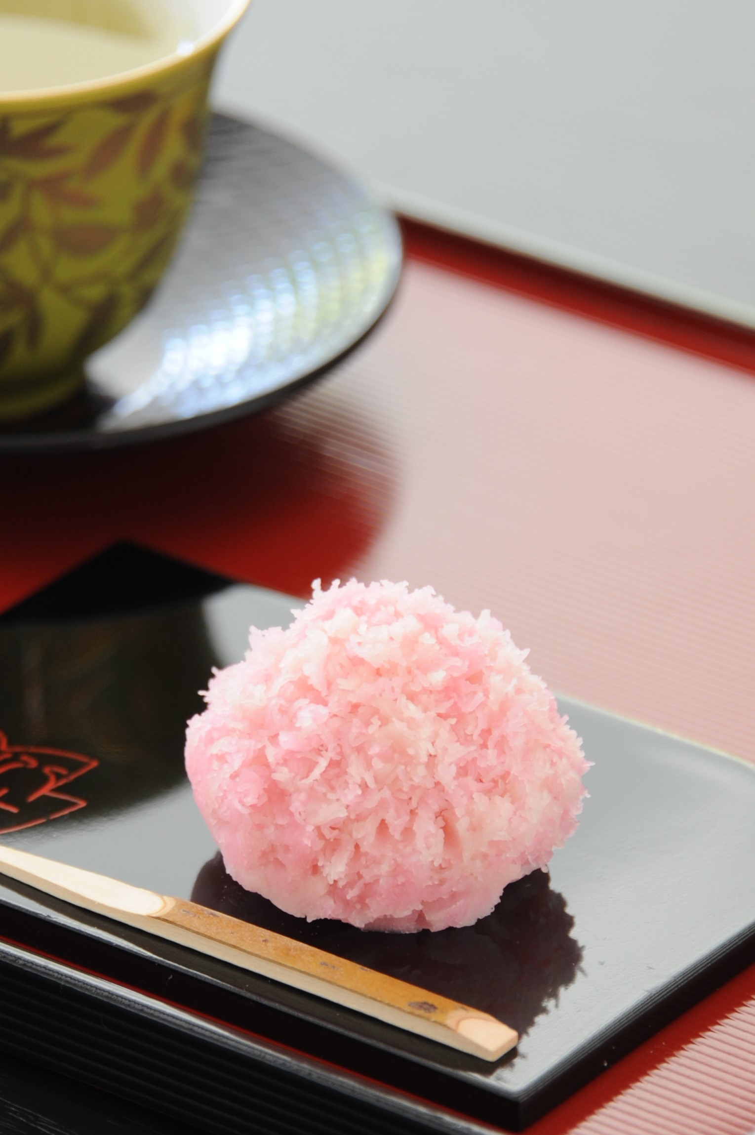 10月・秋桜（お煎茶添え）