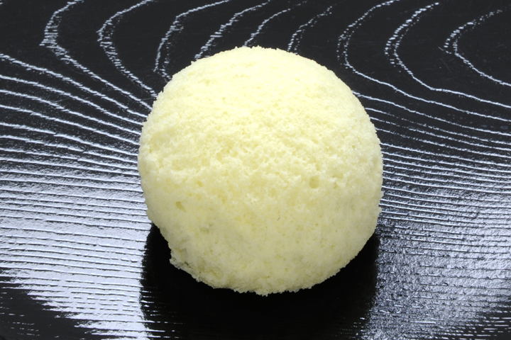 朧月（おぼろづき） | オンラインショッピング | 鎌倉の味 鳩サブレー